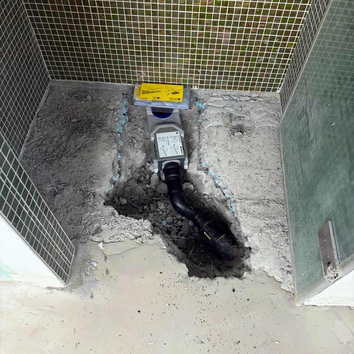 Raccordement d'évacuation de douche